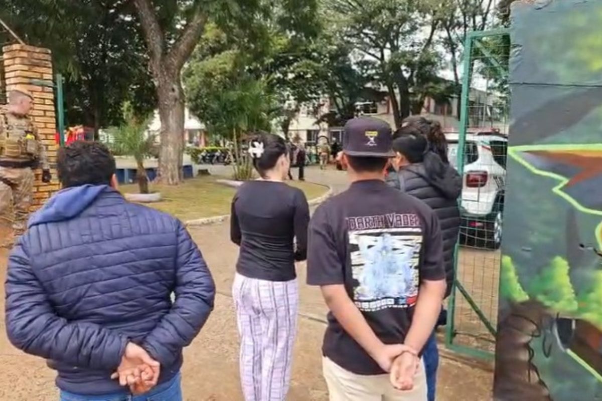 Estudante esfaqueado durante desavença em escola é encaminhado ao HRO.Foto: Marcos Lewe/NDTV Record/ND Mais