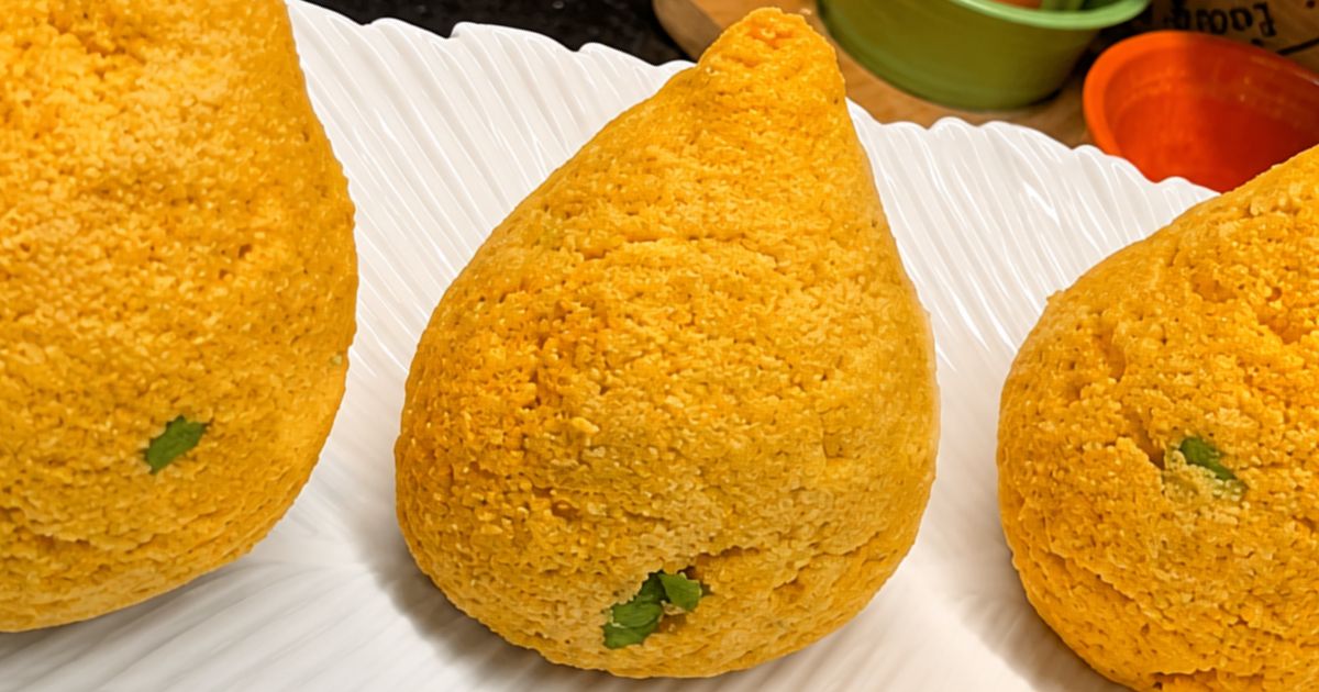 Coxinha de frango cremosa na airfryer: receita rápida e crocante com apenas 3 ingredientes
