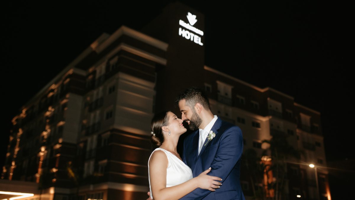 Casamento em hotel une praticidade, conforto e experiência completa em Chapecó
