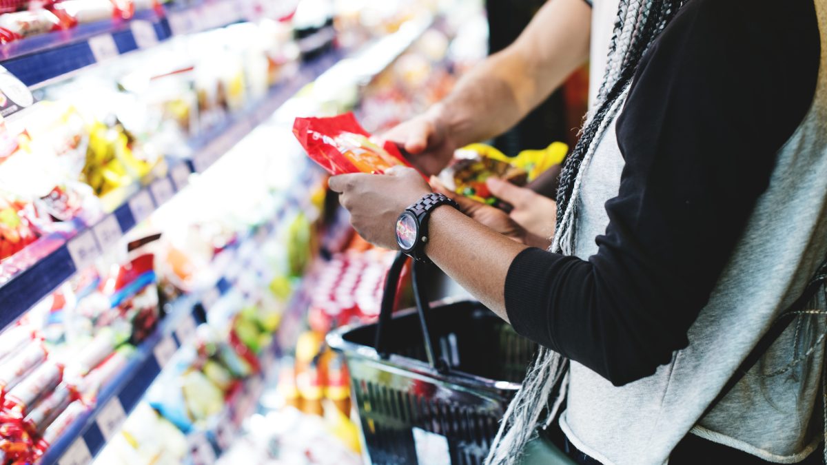 Especialistas revelam o alimento ultraprocessado associado ao aumento da ansiedade
