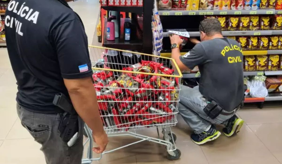 Operação em supermercado
