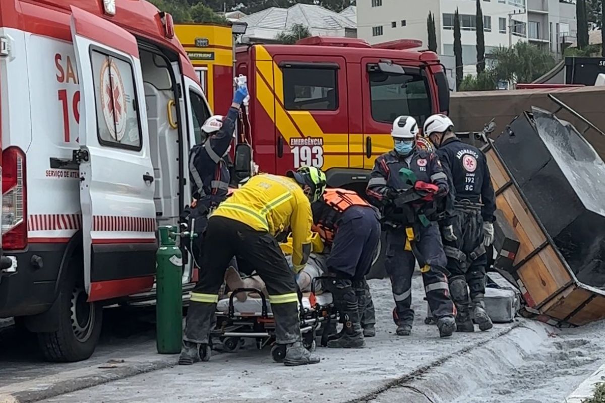 Grave acidente na BR-282: motorista dirigia após consumir álcool em SC