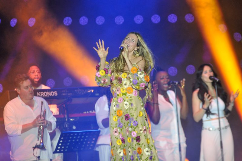 Joss Stone no palco da Beira-Mar Continental - Alan Pedro/ ND
