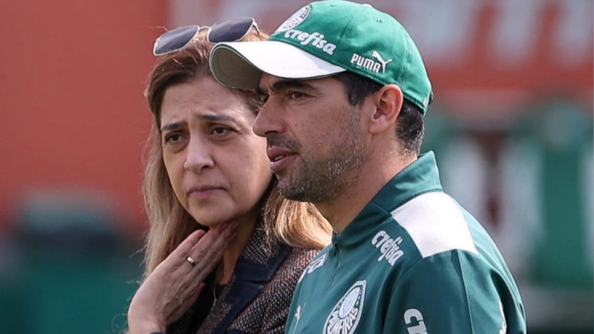 Organizada do Palmeiras indica substituto de Abel e alerta Leila: ‘Sua hora está chegando’