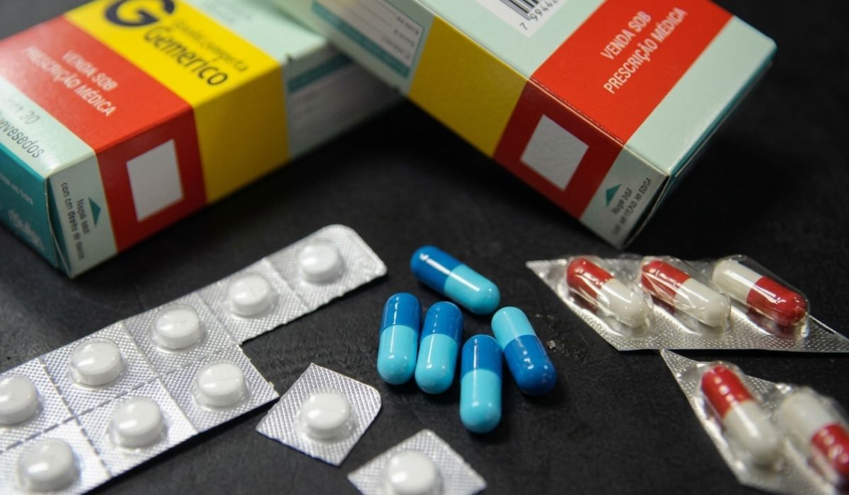 Remédios para colesterol e corticoide passam por recolhimento no Brasil; confira os lotes