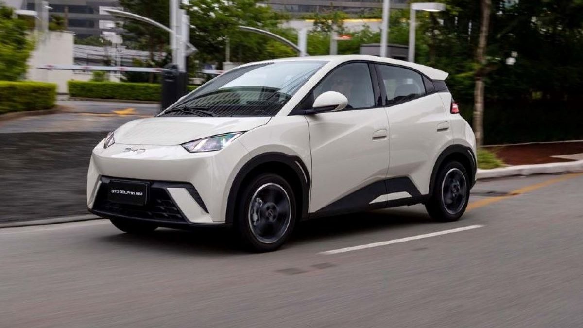 Motoristas podem comprar esses carros de até R$ 150 mil com nova ajuda do governo; veja como