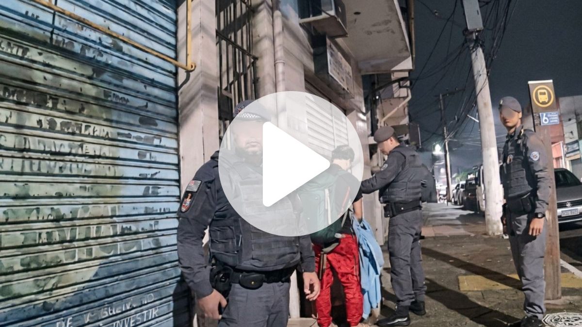 Mulher vítima de violência ‘pede delivery’ no 190 e é socorrida pela PM: ‘Sua pizza chegou’