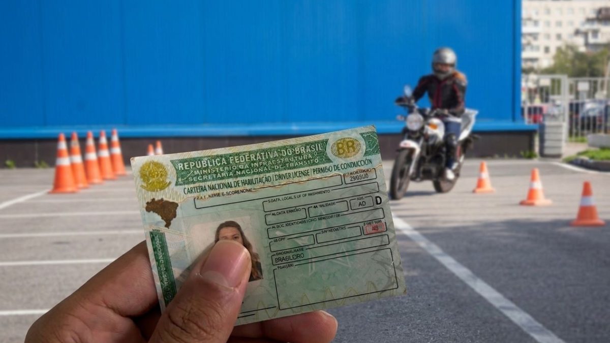 Nova regra para motoristas com CNH categoria A entra em vigor e corta exigência