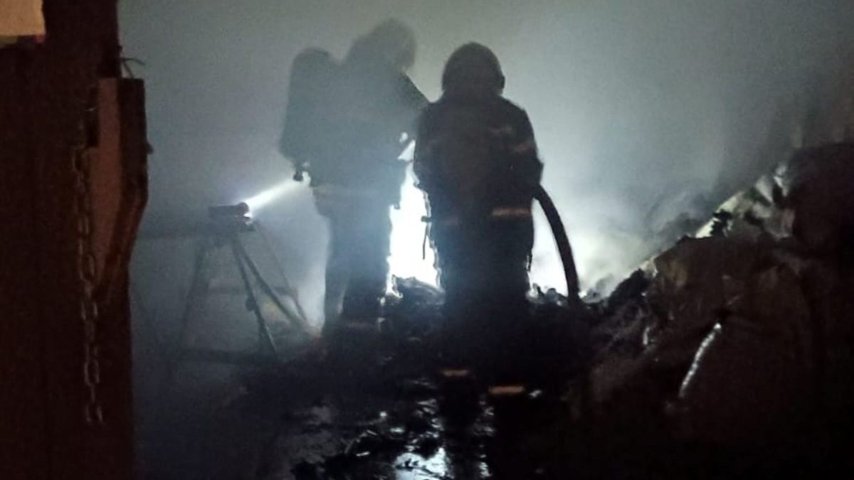 Barracão com 4,5 toneladas de fumo pega fogo e levanta suspeita de arrombamento em SC