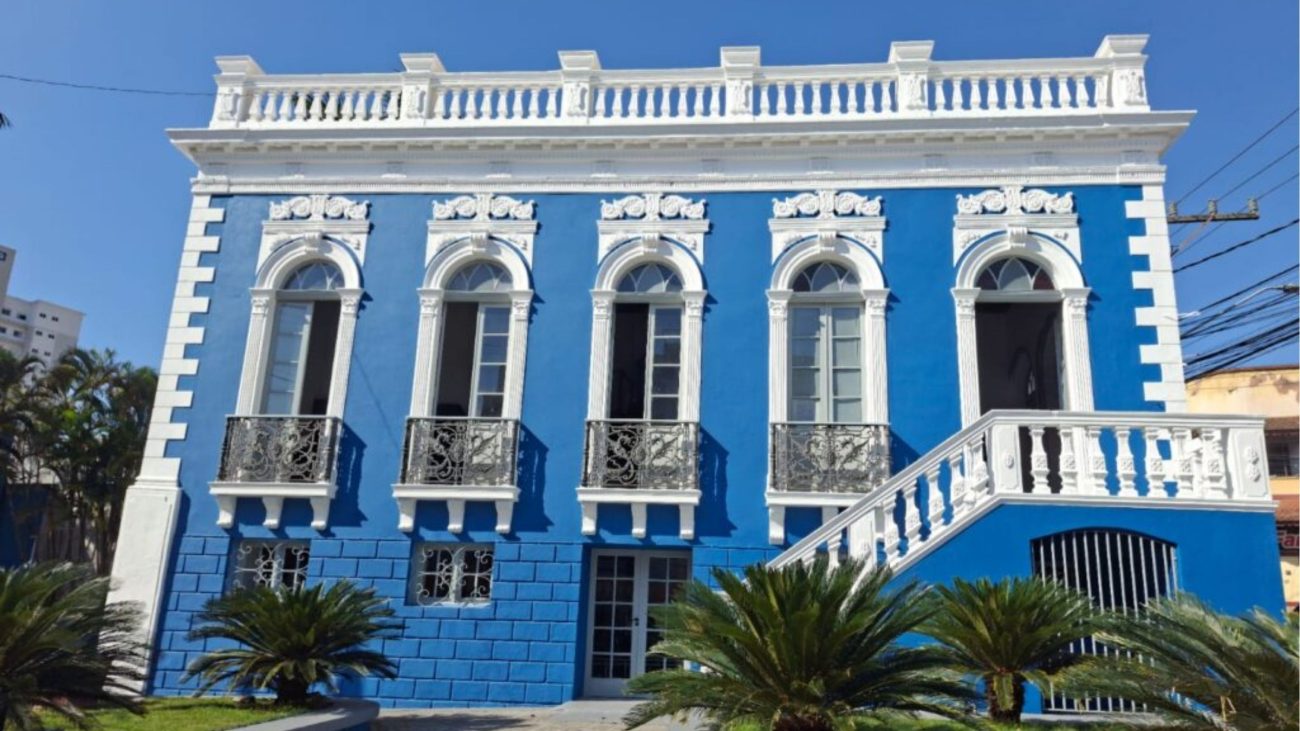 Prédio centenário que marcou momentos políticos e sociais importantes passa por revitalização para fortalecer o turismo cultural. Espaço terá atendimento ao turista, loja temática e experiências ligadas à história local.