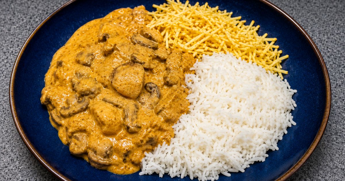 Strogonoff cremoso de carne: confira os segredos para uma comida suculenta