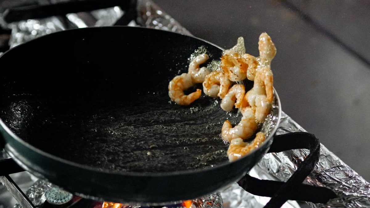 Termos culinários: o que significa refogar, selar, saltear, branquear e reduzir?