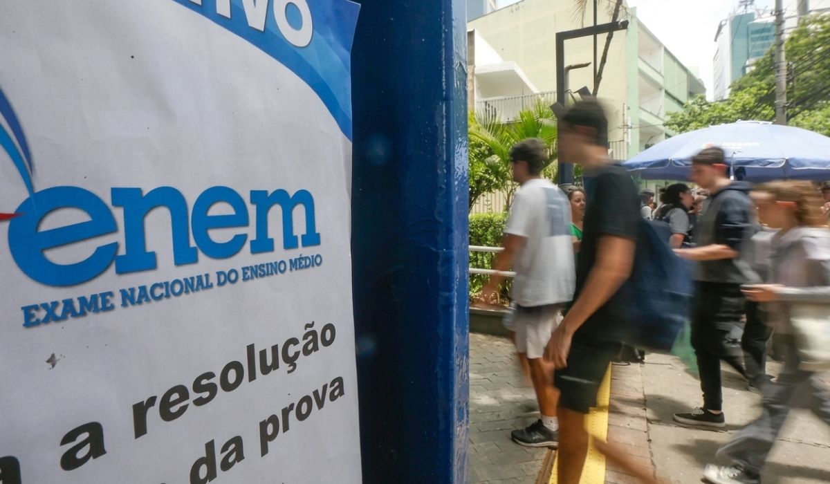 Fiscais do Enem podem ganhar até R$ 864 por dia em 2026; veja como se candidatar
