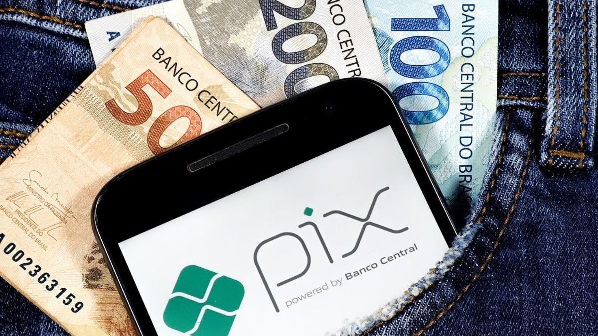 Vazamento no Pix: Banco Central confirma exposição de dados de dezenas de brasileiros