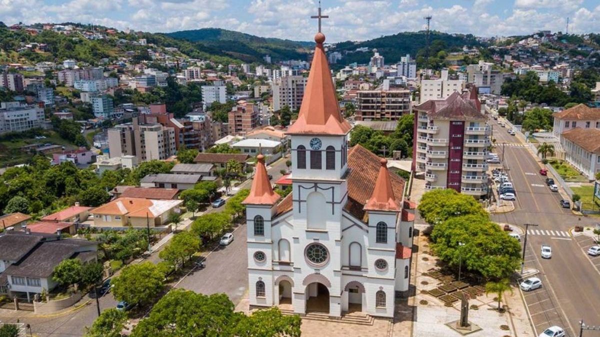 Vereadora de SC vai a julgamento por quebra de decoro
