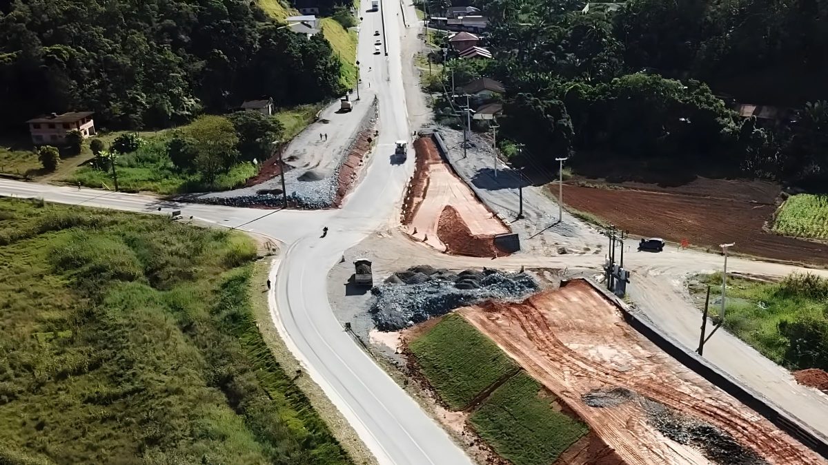 Obra de R$ 200 milhões na SC-108 avança com 7 viadutos entre Guaramirim e Massaranduba