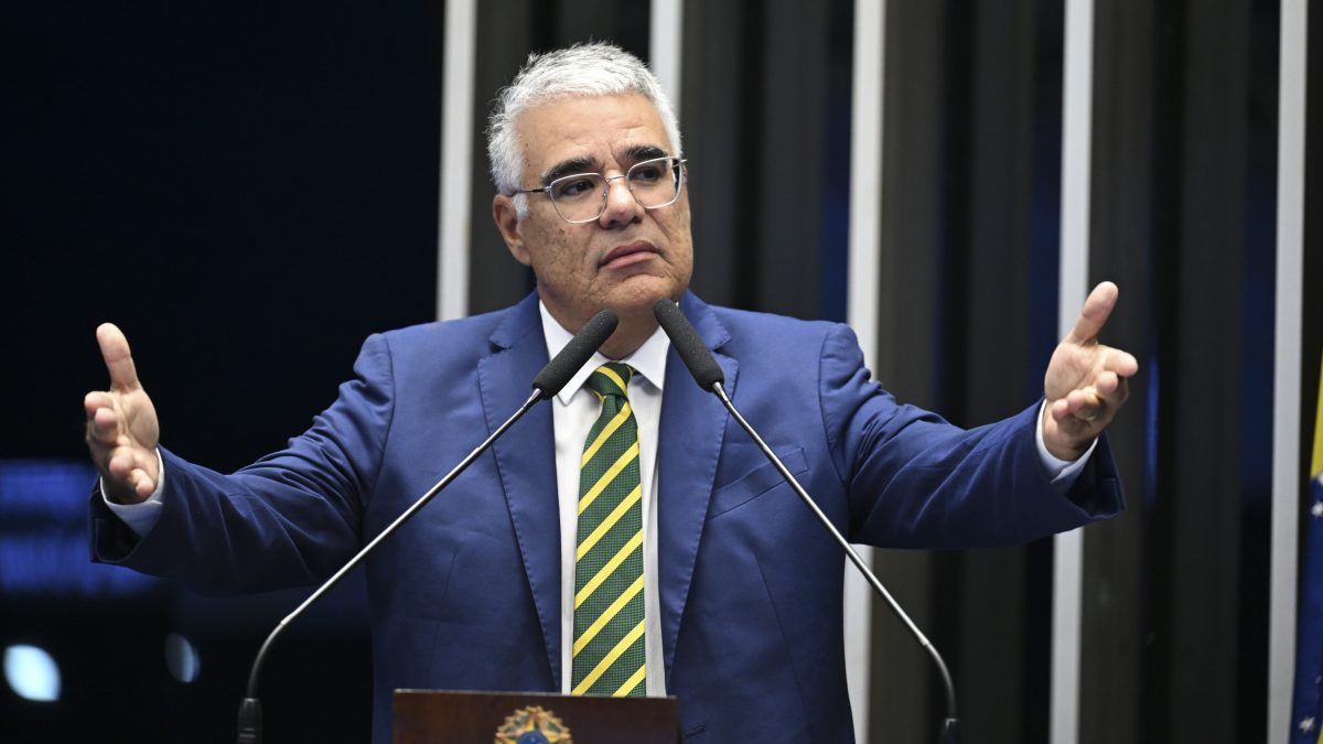Girão parte para ofensiva contra Alcolumbre em meio ao escândalo do Banco Master