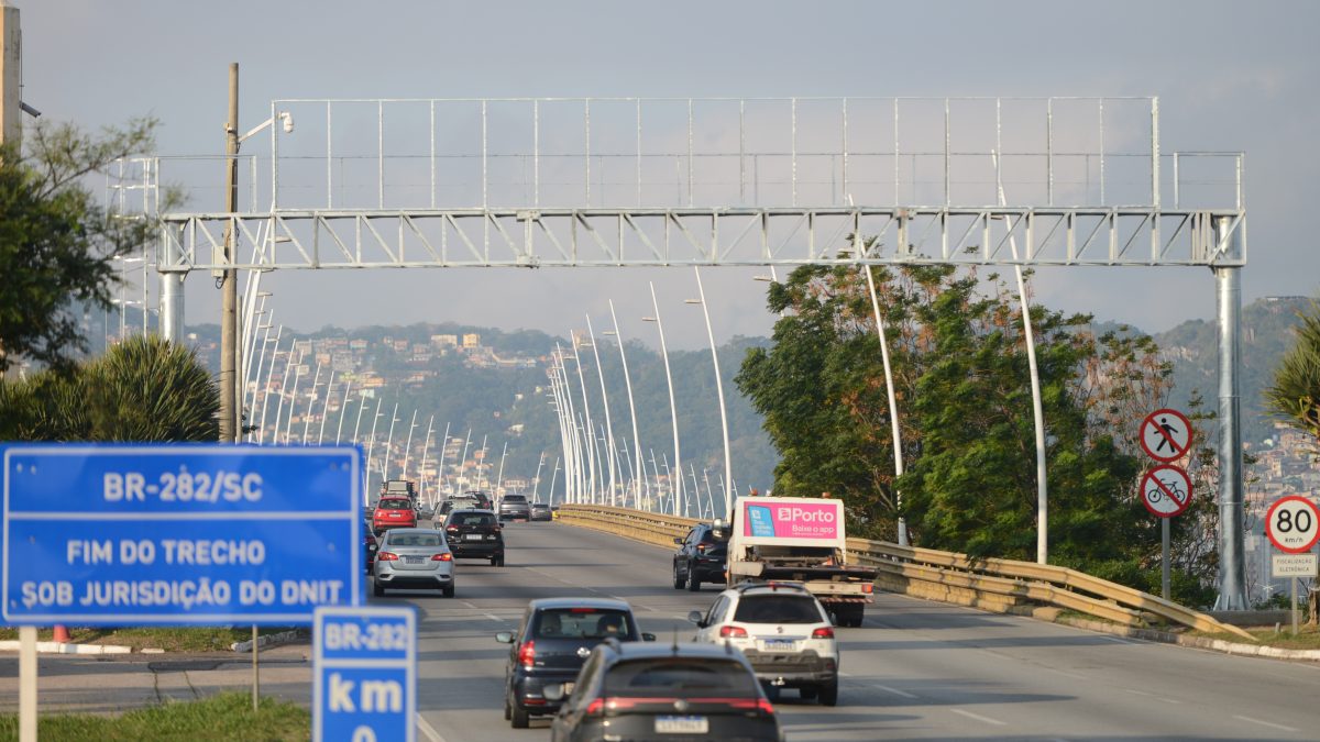Alerta para as pontes de Florianópolis
