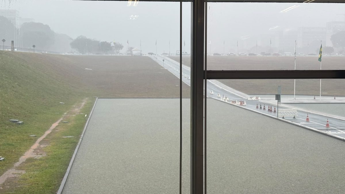 Nem o Inmet esperava: Brasília tem chuva inédita em 12 de junho após 64 anos
