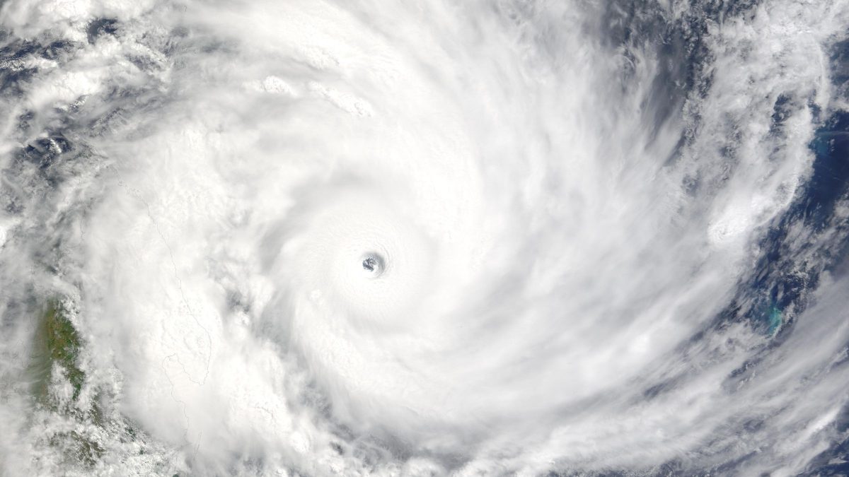 Ciclone extratropical traz nova virada no tempo para 523 cidades em 3 estados nesta