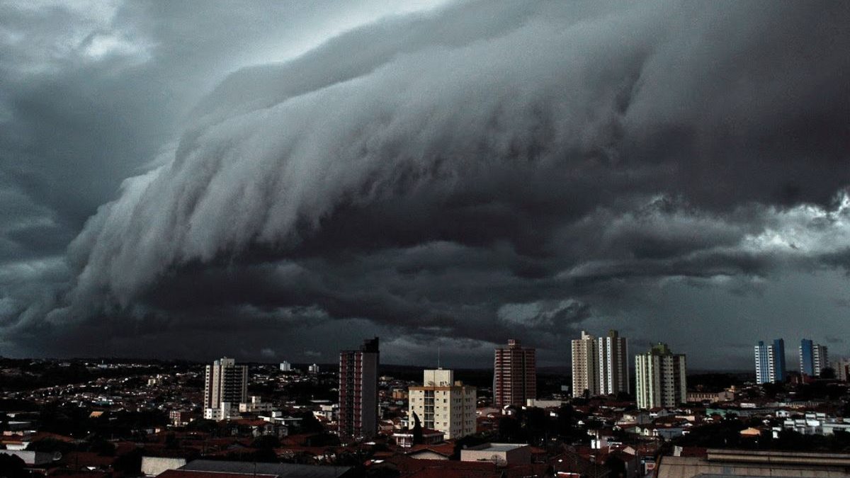 Segundo ciclone da semana já tem data marcada para trazer chuvas para 10 estados