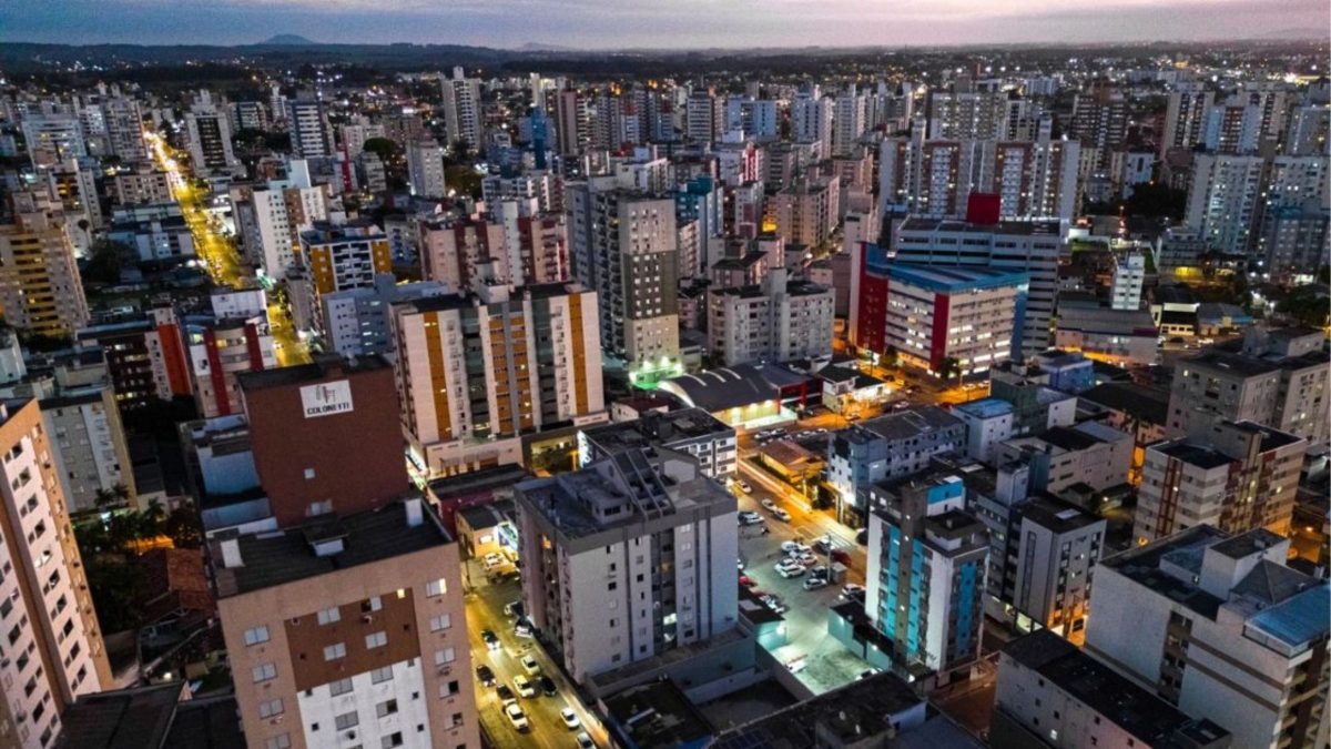 Maior distribuidora de energia de SC investe R$ 45 mi em cidade para atrair novas empresas