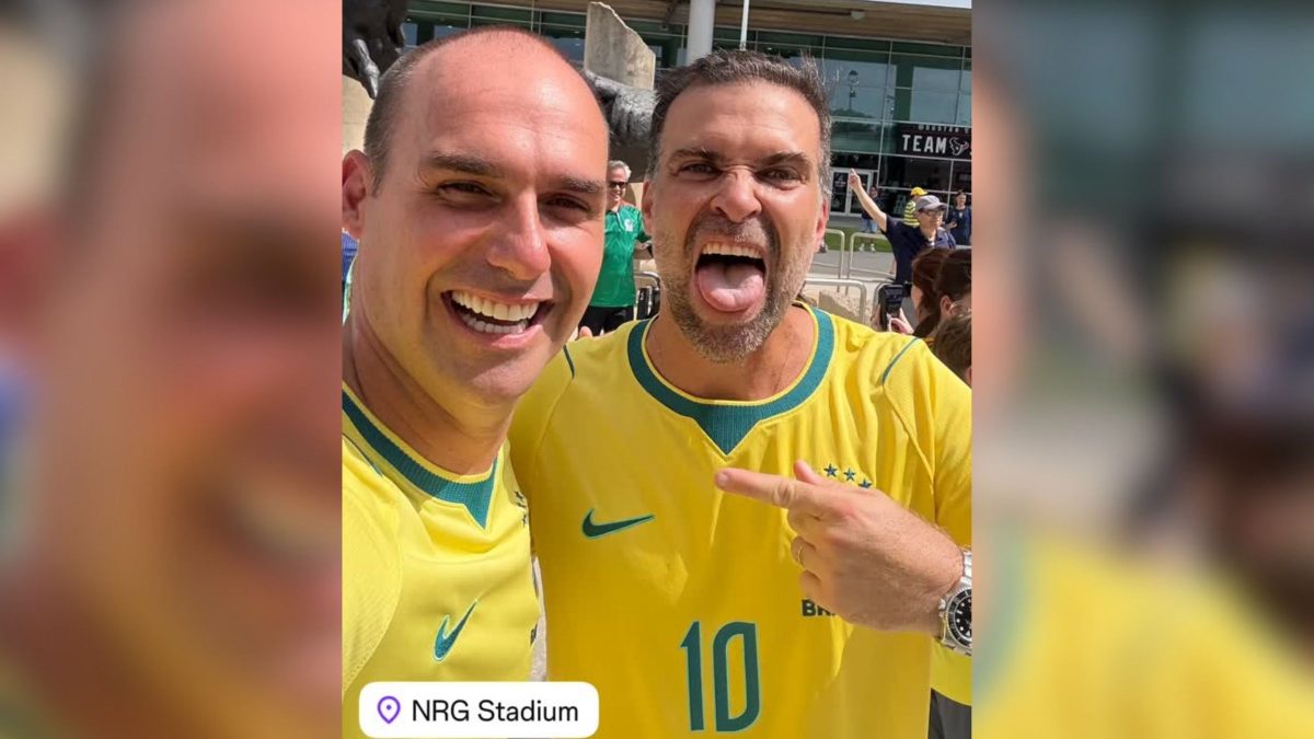 Eduardo Bolsonaro ironiza EUA ao ver jogo do Brasil nos EUA