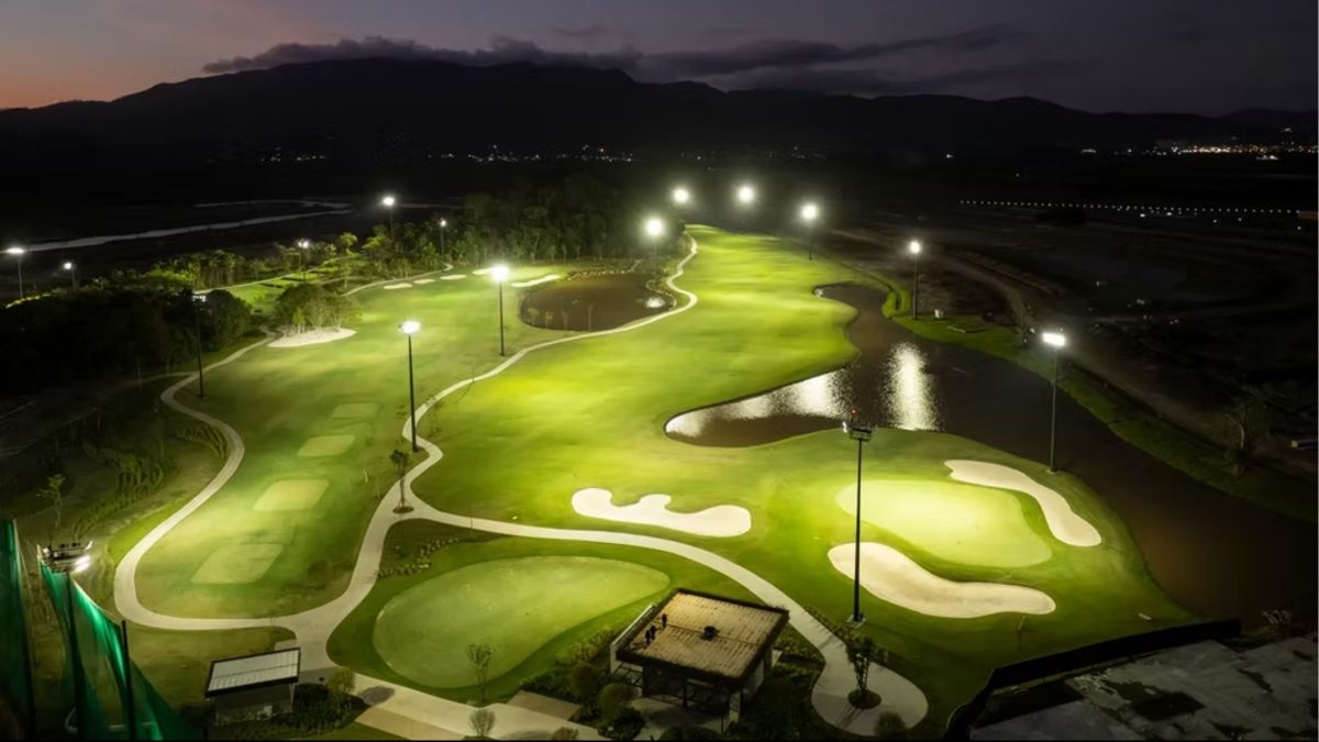 Gigante de SC entra em projeto de luxo com campo de golfe iluminado e estrutura de resort