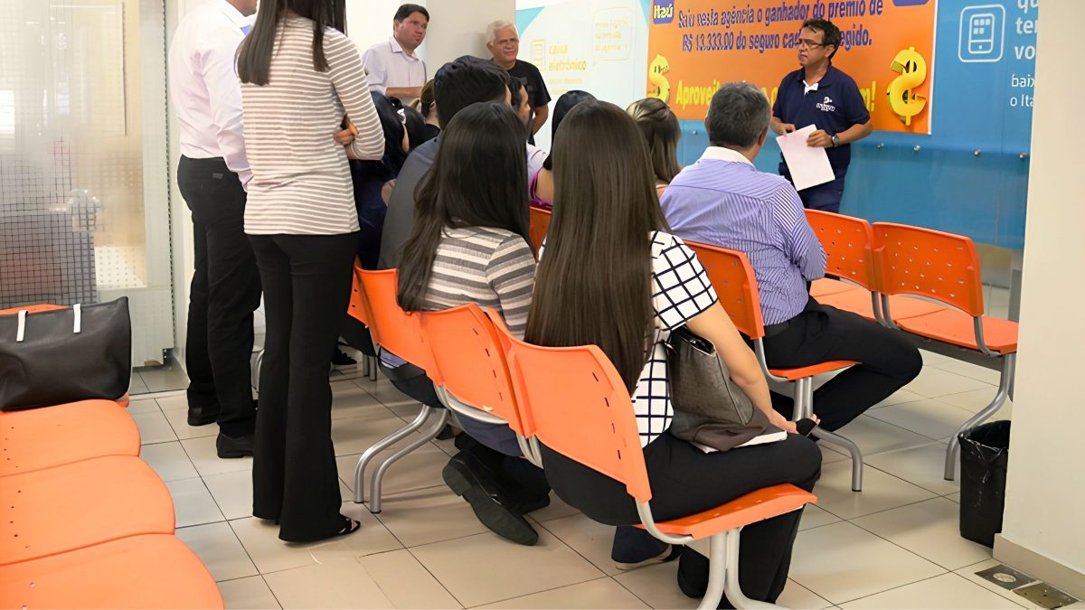 3 dias por semana: maior banco do Brasil altera escala de trabalho e afeta 48 mil