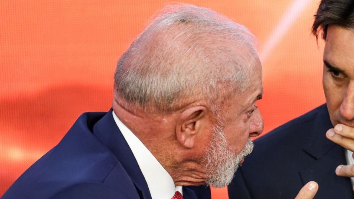 Lula conclui radioterapia na cabeça para tratar câncer de pele e atualiza estado de saúde