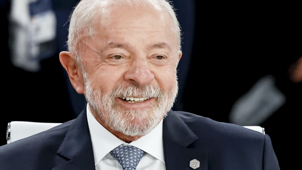 AO VIVO: Lula é entrevistado no podcast Inteligência Ltda; acompanhe - QTU Questões do Universo