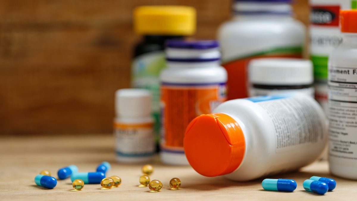 Anvisa suspende comercialização de suplemento alimentar famoso por custo-benefício