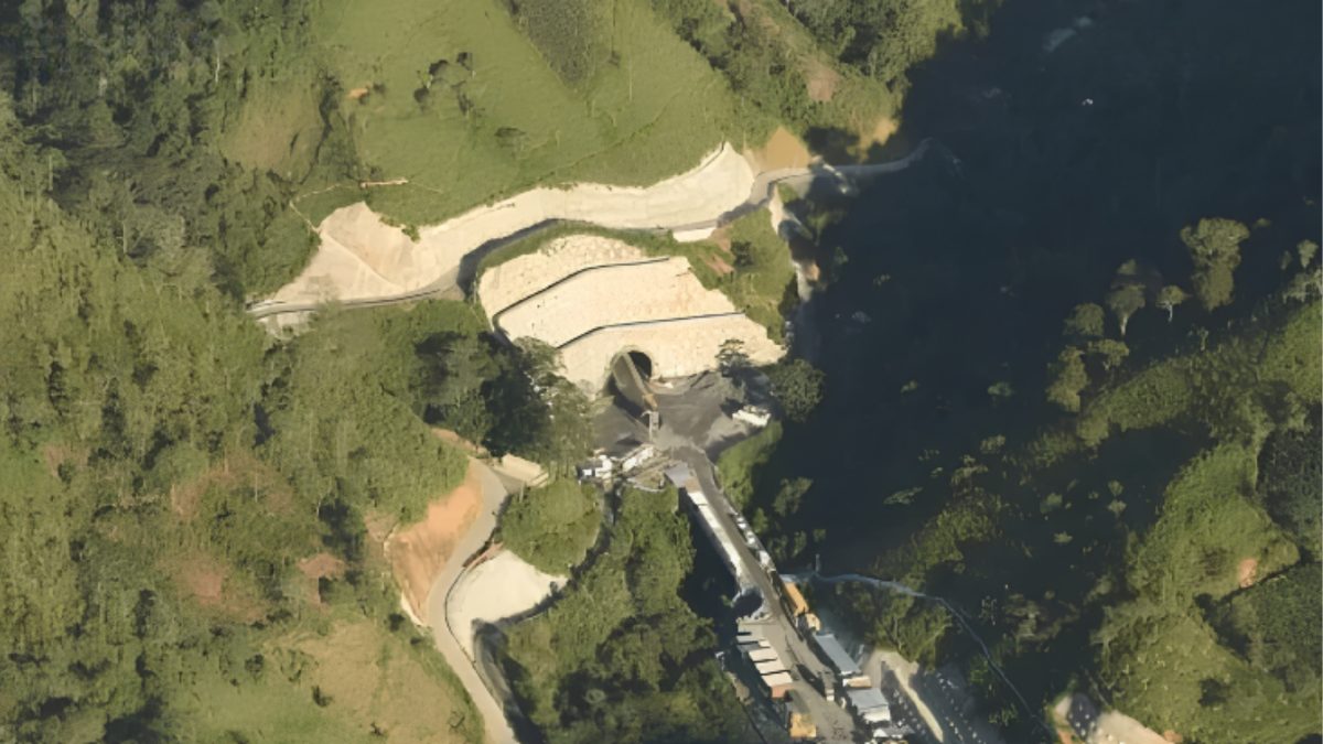 Megaprojeto do maior túnel rodoviário das Américas reduzirá viagem em 2h30 sob montanhas