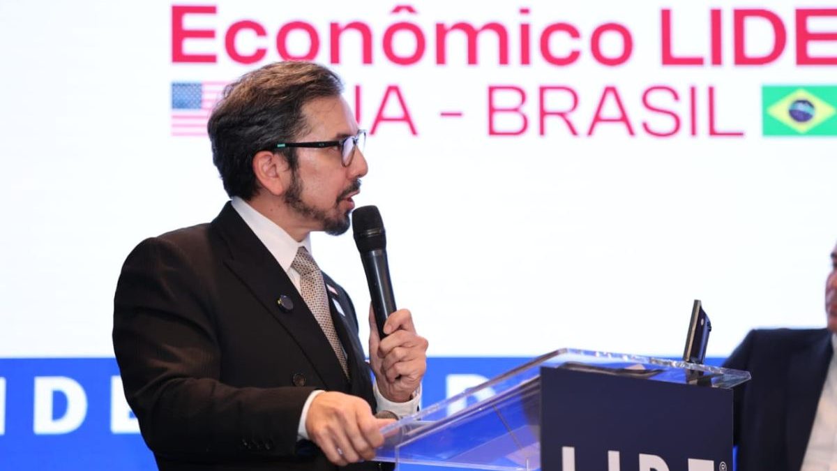 Cônsul dos Estados Unidos no Brasil diz que ‘Trump quer investimento estrangeiro’