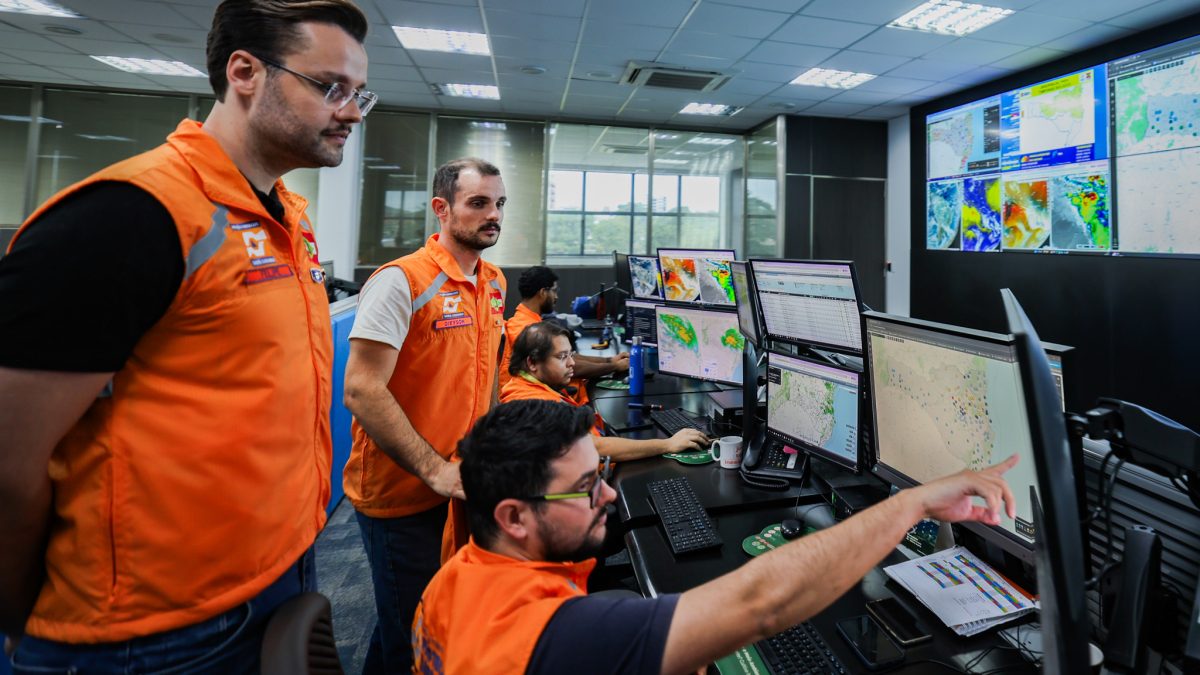 Defesa Civil de Santa Catarina mapeia áreas vulneráveis para antecipar cenários de risco