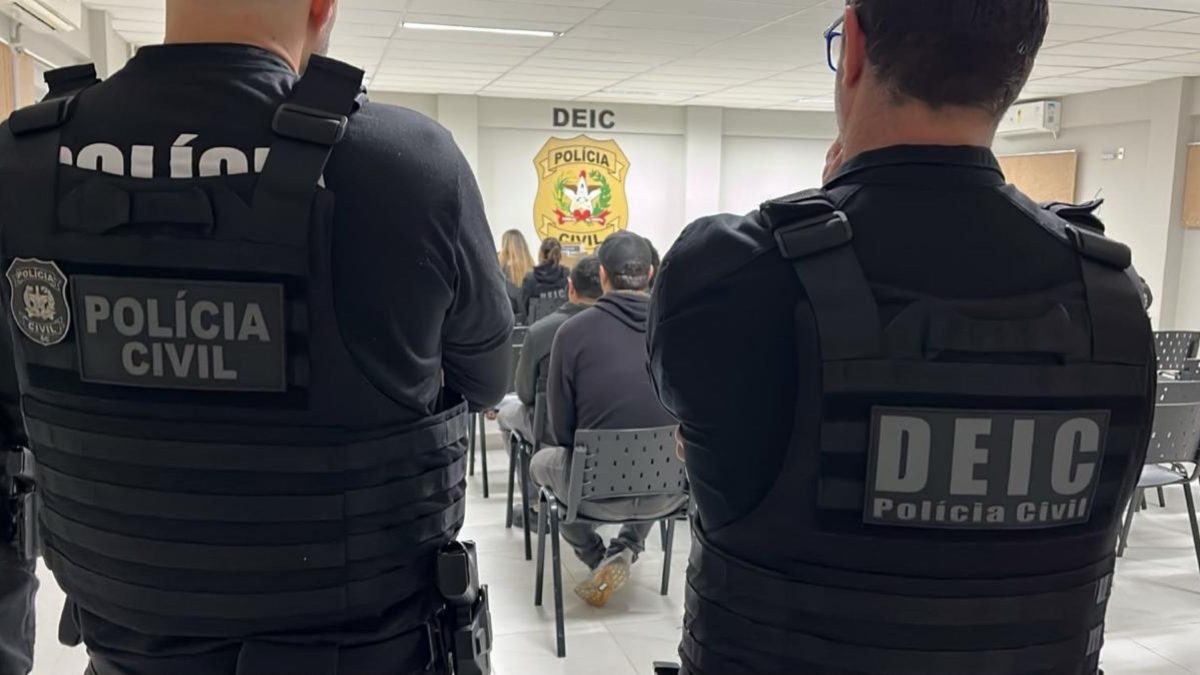 Contratos de R$ 21 milhões de serviços sociais em Florianópolis são alvo de investigação