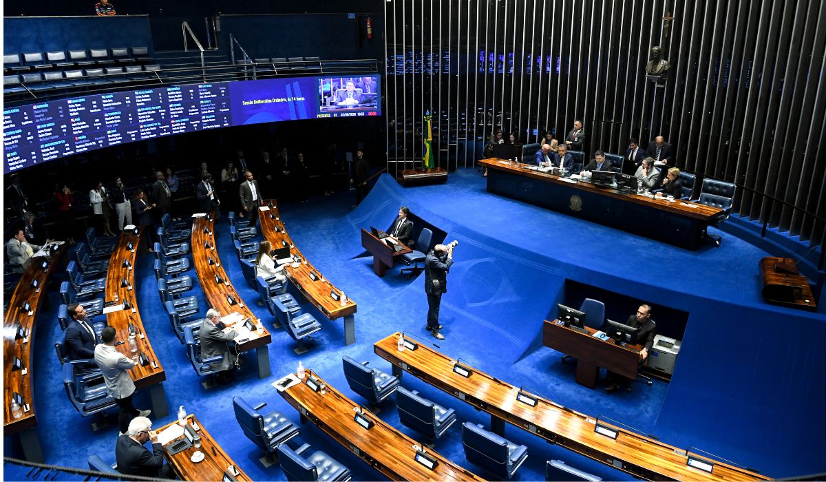 Projeto foi aprovado em “votação relâmpago” e sessão esvaziada no SenadoFoto: Jonas Pereira/Agência Senado/ND Mais