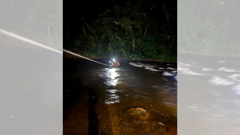 Passeio em morro famoso termina com resgate de três mulheres em SC - Divulgação/Bombeiros/ND Mais