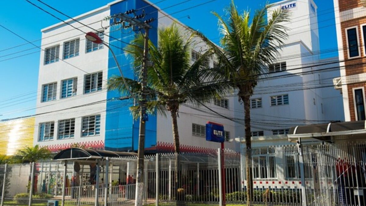 Maior rede de educação básica do Brasil compra escola tradicional de SC e abre mais uma