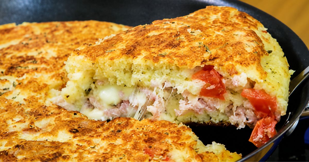 Torta de frigideira em 10 minutos para substituir o pão no café da manhã