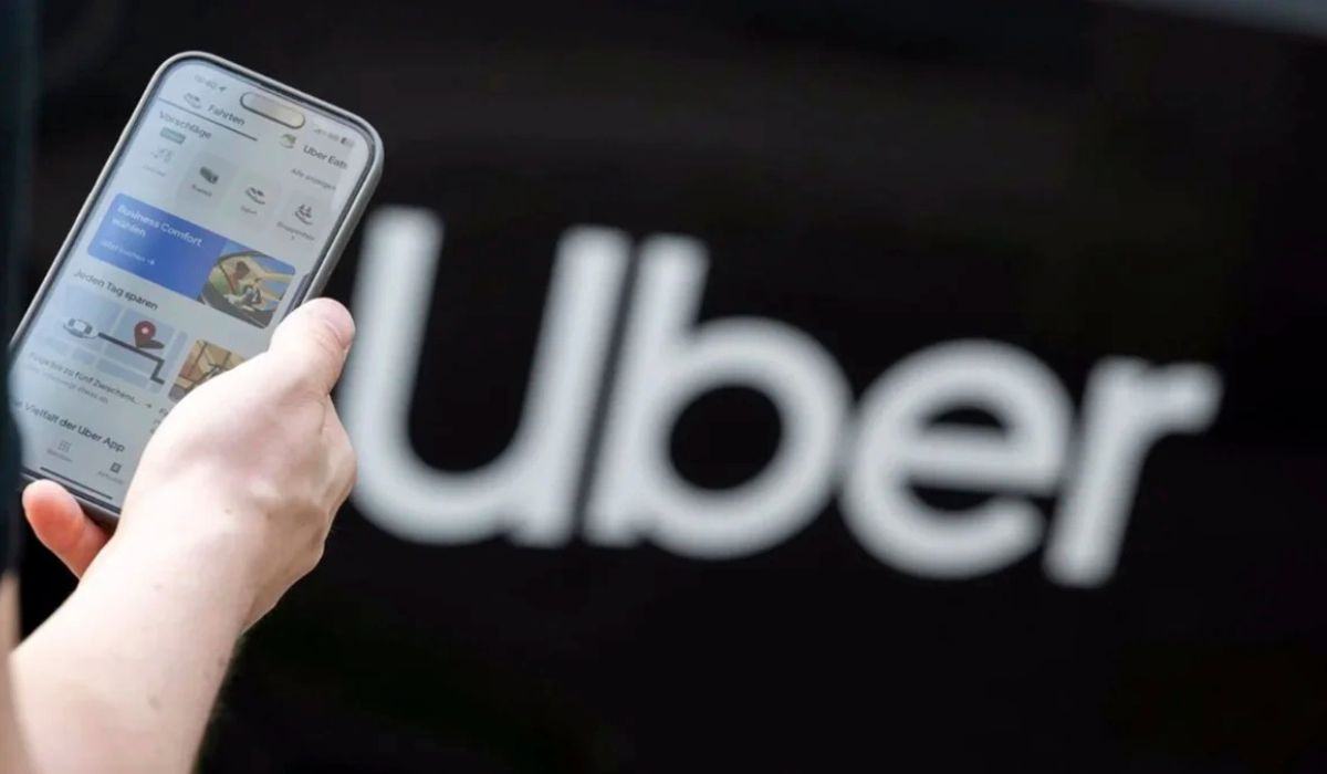 A Uber anunciou mudanças nas regras das categorias premium da plataforma, com novas exigências a partir de 2027Foto: Forbes/Reprodução