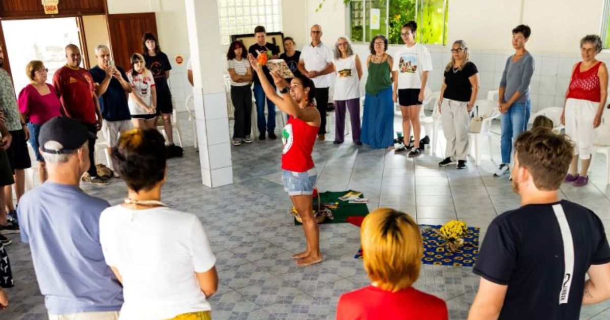 Monumento em homenagem ao MST? UFSC se manifesta sobre projeto polêmico em Florianópolis