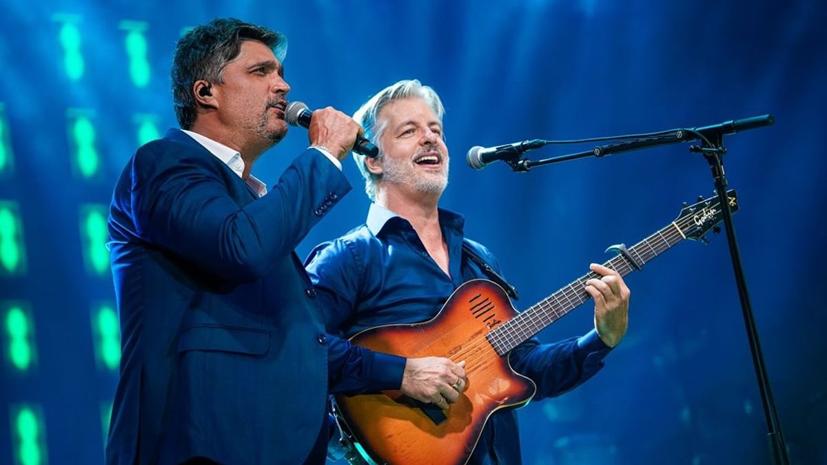 Victor & Leo fazem show gratuito em Itajaí nesta segunda (15); veja como garantir a