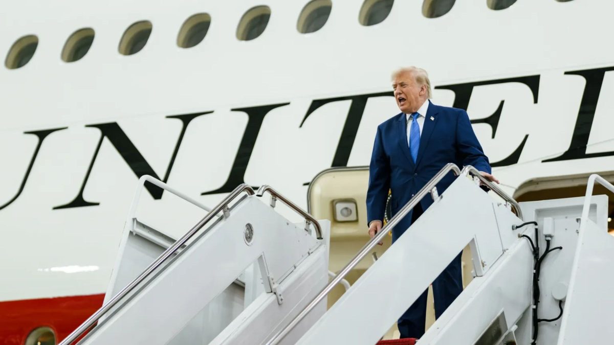 Trump troca de avião nos EUA por temor de ataque do Irã