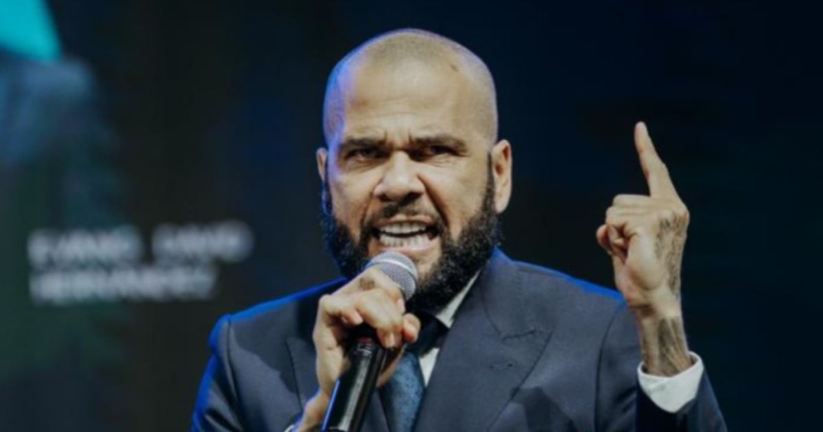 ‘Mais feliz na prisão’: Daniel Alves viraliza ao pregar em igreja e comparar vida de luxo