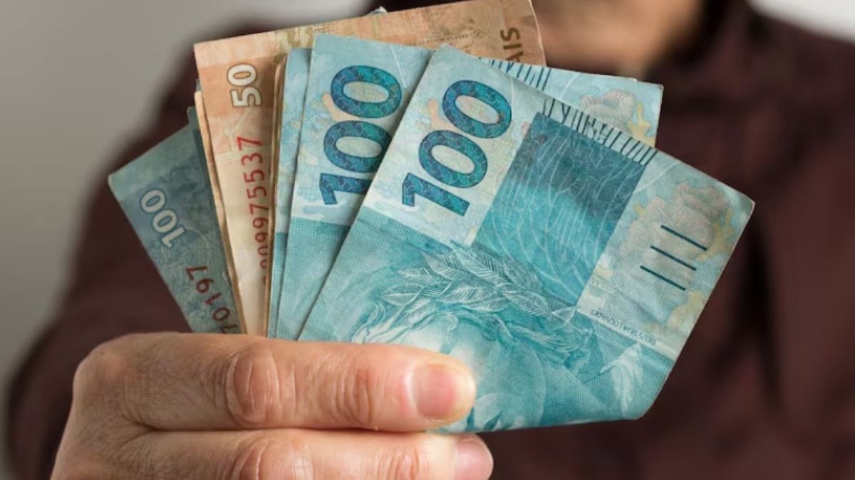 Idosa sofre prejuízo de R$ 400 mil com golpe do bilhete premiado em SC e trio