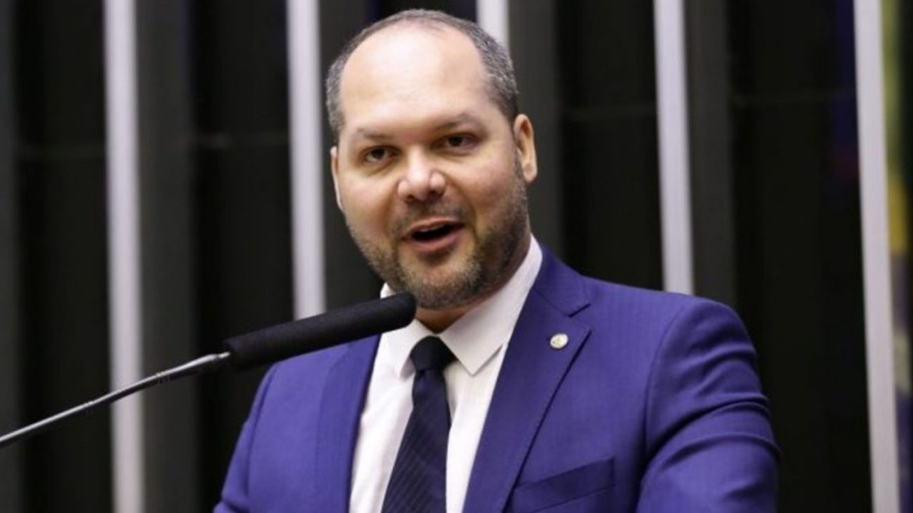 Ex- deputado federal Heitor Freire (CE); crimes eleitorais