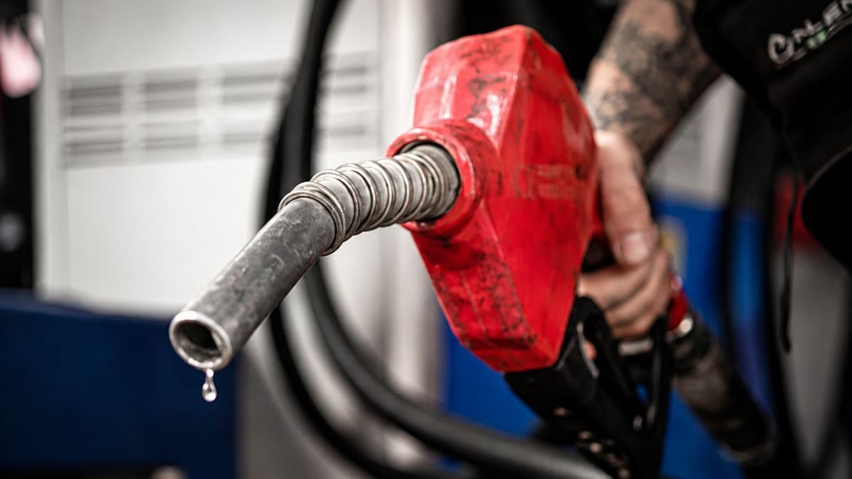 Governo confirma renovação do subsídio ao diesel por mais um mês e desconto de R$ 2,12 por litro continua válido