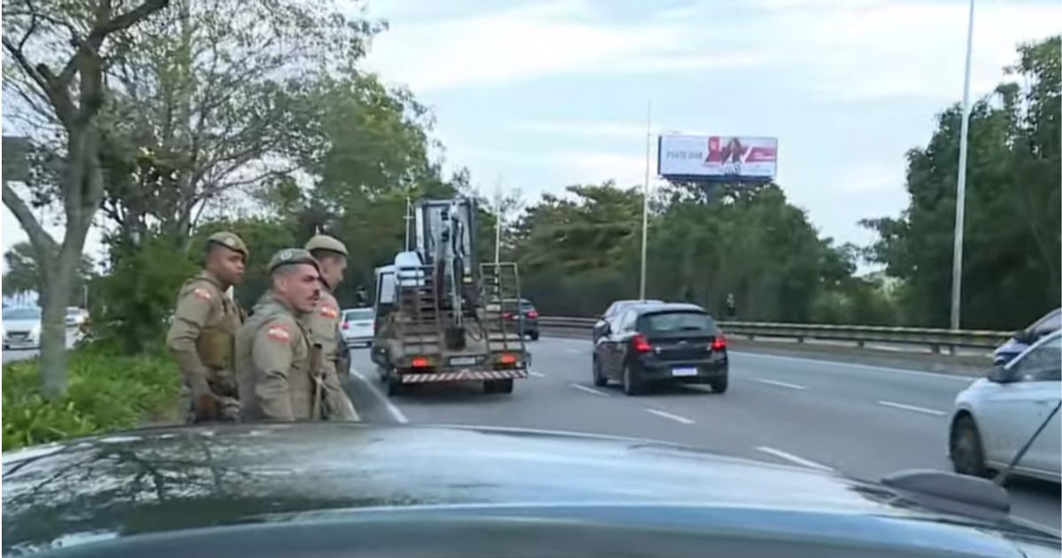 Caminhão envolvido no acidente