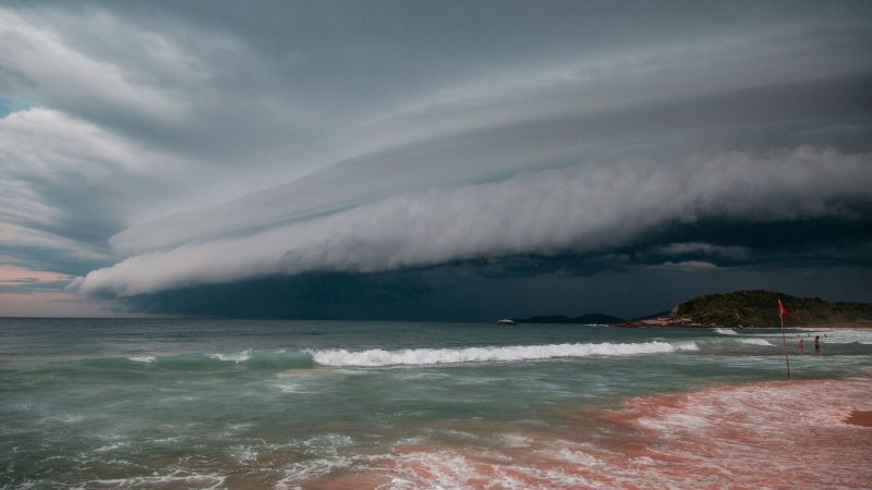 Frente fria deve avançar pela Região Sul e aumentar o risco de chuva intensa e temporais nos próximos dias - Pexels/ND Mais